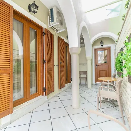 アパートホテル アントニア 2*