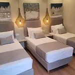 Apartahotel Antonia Fira (Santorini)