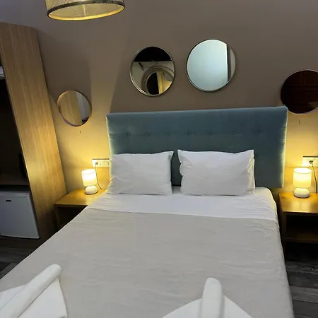 Aparthotel Antonia 2*