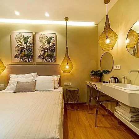 Antonia Aparthotel