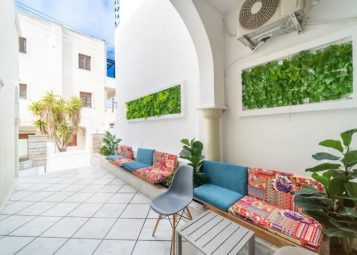 Antonia Aparthotel 2*