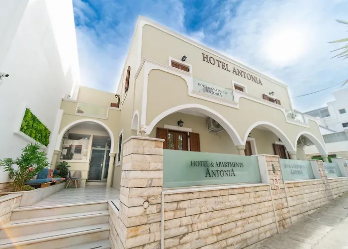 Antonia Aparthotel Fira (Santorini)