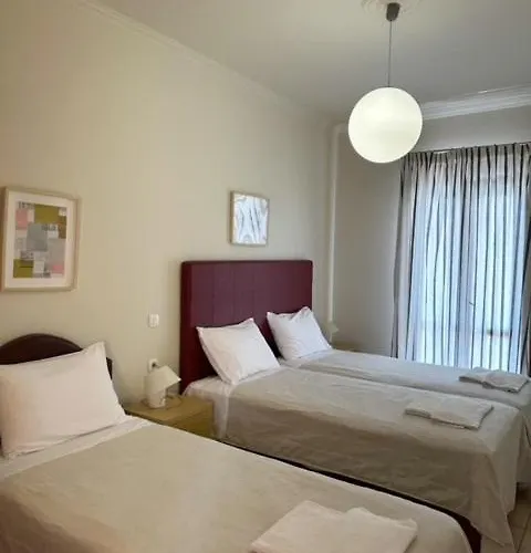 Aparthotel Antonia Fira (Santorini)