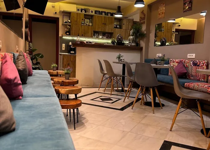 Antonia Fira (Santorini)