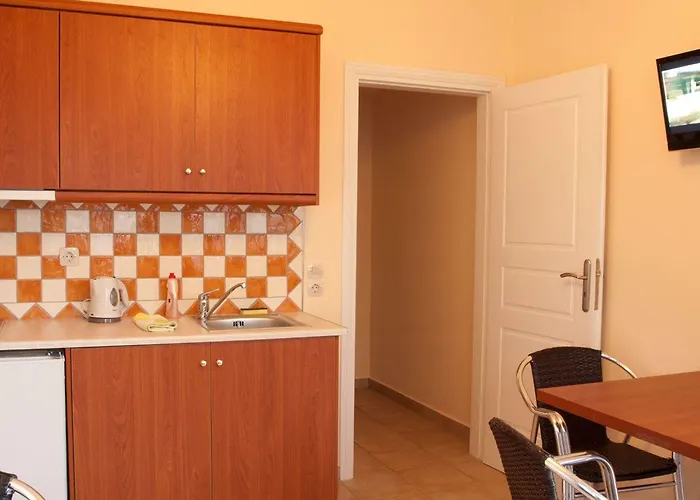 Antonia Aparthotel Fira (Santorini)