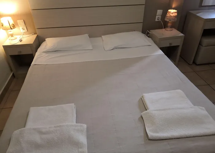 Aparthotel Antonia Fira (Santorini)