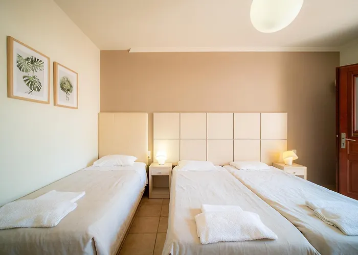 Antonia 2* Fira (Santorini)