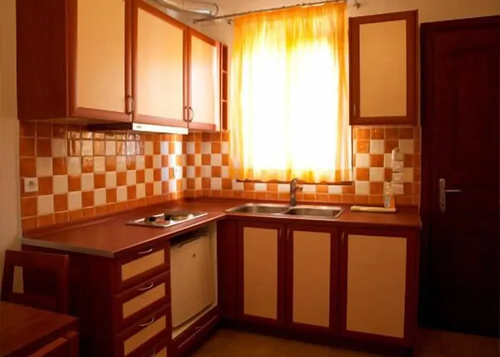 Antonia Fira (Santorini)