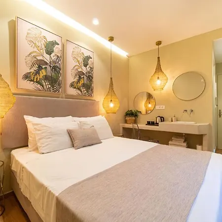 Antonia Fira (Santorini)