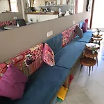 αντωνία Ξενοδοχείο με διαμερίσματα Φηρά